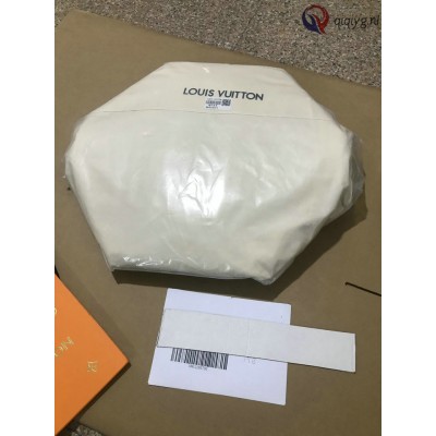 qiqiyg.com Gratis Verzending | Foto's en Contact qiqiyg via WhatsApp QYQ009