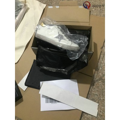 qiqiyg.com Gratis Verzending | Foto's en Contact qiqiyg via WhatsApp QYQ015