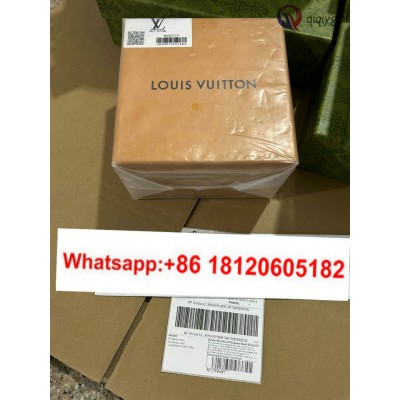 qiqiyg.com Gratis Verzending | Foto's en Contact qiqiyg via WhatsApp QYQ032