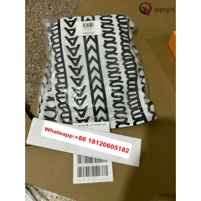 qiqiyg.com Gratis Verzending | Foto's en Contact qiqiyg via WhatsApp QYQ040