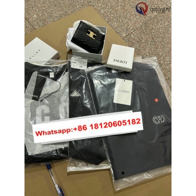 qiqiyg.com Gratis Verzending | Foto's en Contact qiqiyg via WhatsApp QYQ049