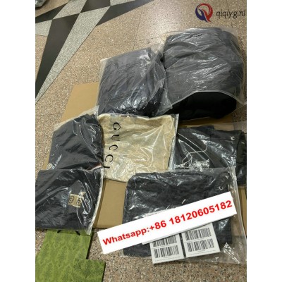 qiqiyg.com Gratis Verzending | Foto's en Contact qiqiyg via WhatsApp QYQ055