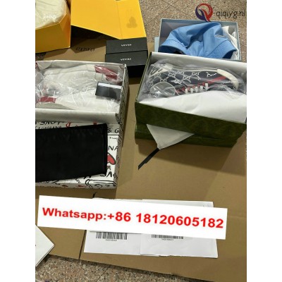 qiqiyg.com Gratis Verzending | Foto's en Contact qiqiyg via WhatsApp QYQ107