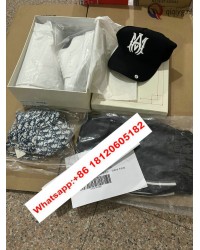 qiqiyg.com Gratis Verzending | Foto's en Contact qiqiyg via WhatsApp QYQ139