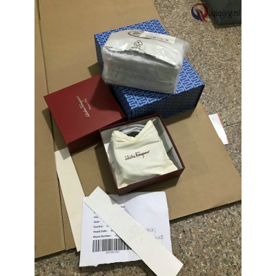 qiqiyg.com Gratis Verzending | Foto's en Contact qiqiyg via WhatsApp QYQ168