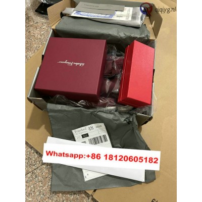 qiqiyg.com Gratis Verzending | Foto's en Contact qiqiyg via WhatsApp QYQ181