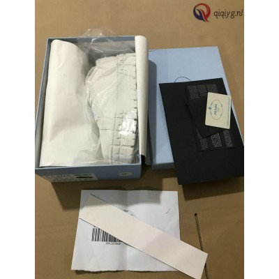 qiqiyg.com Gratis Verzending | Foto's en Contact qiqiyg via WhatsApp QYQ208