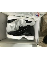 qiqiyg.com Gratis Verzending | Foto's en Contact qiqiyg via WhatsApp QYQ218