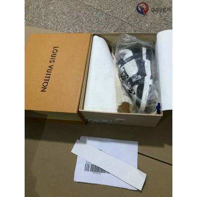 qiqiyg.com Gratis Verzending | Foto's en Contact qiqiyg via WhatsApp QYQ278