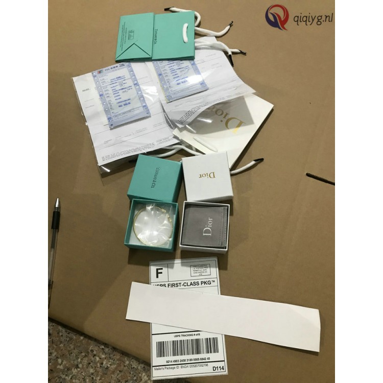 qiqiyg.com Gratis Verzending | Foto's en Contact qiqiyg via WhatsApp QYQ283