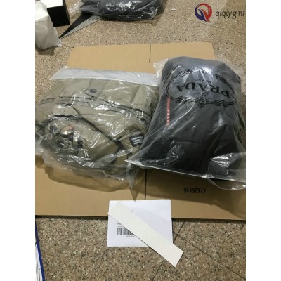 qiqiyg.com Gratis Verzending | Foto's en Contact qiqiyg via WhatsApp QYQ294