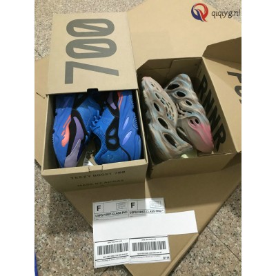 qiqiyg.com Gratis Verzending | Foto's en Contact qiqiyg via WhatsApp QYQ303