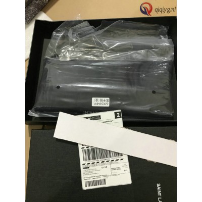 qiqiyg.com Gratis Verzending | Foto's en Contact qiqiyg via WhatsApp QYQ307