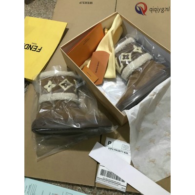 qiqiyg.com Gratis Verzending | Foto's en Contact qiqiyg via WhatsApp QYQ311